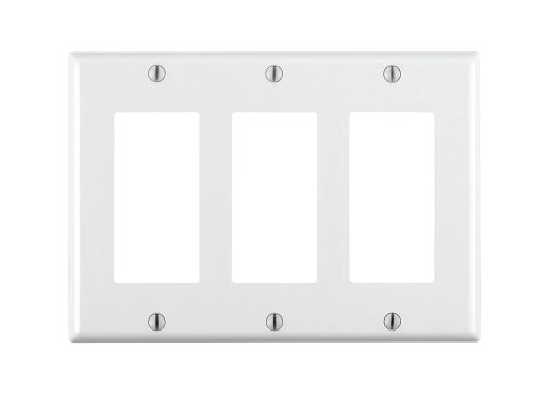 Book Cover Leviton 80411-W 3-Gang GFCI Decora Wallplate, Standard Size, Thermoset, Device Mount, White, 1 Pack,