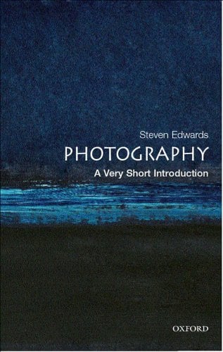 Book Cover Photography: A Very Short Introduction (Very Short Introductions)