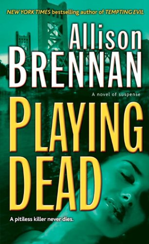 Book Cover Playing Dead: A Novel of Suspense (Prison Break Trilogy Book 3)