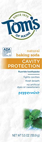 Book Cover Tom's of Maine Natural Toothpaste with Baking Soda and Fluoride, Peppermint, 5.5 Ounce 2-Count