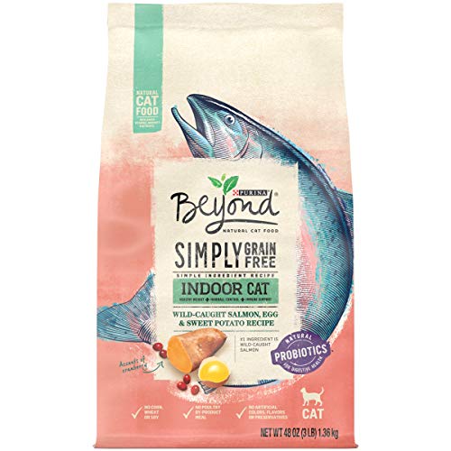Book Cover Purina Beyond Grain Free, Natural Dry Cat Food, Simply Indoor Salmon, Egg & Sweet Potato Recipe - 3 lb. Bag