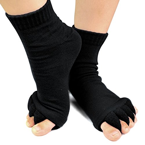 Book Cover Yoga GYM Massage Five Toe Separator Socks Foot Alignment Pain Relief Hot