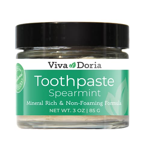 Book Cover Viva Doria Fluoride Free Natural Mineralizing Toothpaste - Spearmint (3 oz Glass jar)