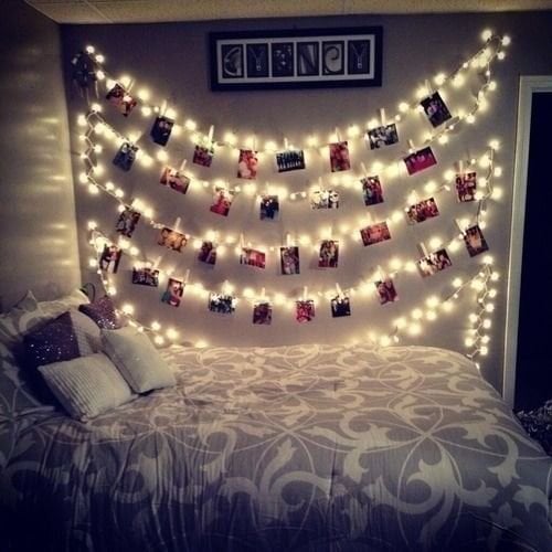 Book Cover AOSTAR Photos Clips String Lights (10ft. Warm White) 20 LED Battery Operated Fairy String Lights for Bedroom Hanging Photos, Cards and Artworks Christmas Decoration