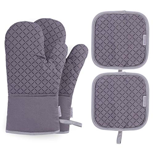 Book Cover BESTONZON 4PCS Heat Resistant Oven Mitts and Pot Holders, Soft Cotton Lining with Non-Slip Surface for Safe BBQ Cooking Baking Grilling