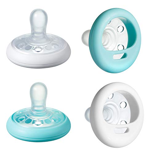 Book Cover Tommee Tippee Closer to Nature Soother Pacifier BPA-Free Breast-Like Shape, White & Ice Blue, 6-18 Months, 4 Count