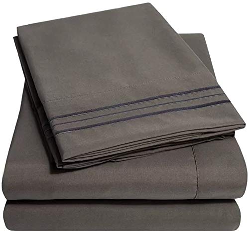 Book Cover Ruthy's Textile Bed Sheet Set - Hotel Luxury Brushed Microfiber 1800 Bedding - Wrinkle, Fade,Stain Resistant - Hypoallergenic, Soft - Deep Pockets Sheets & Pillow Case Set - 4 Piece (Silver, Cal King)
